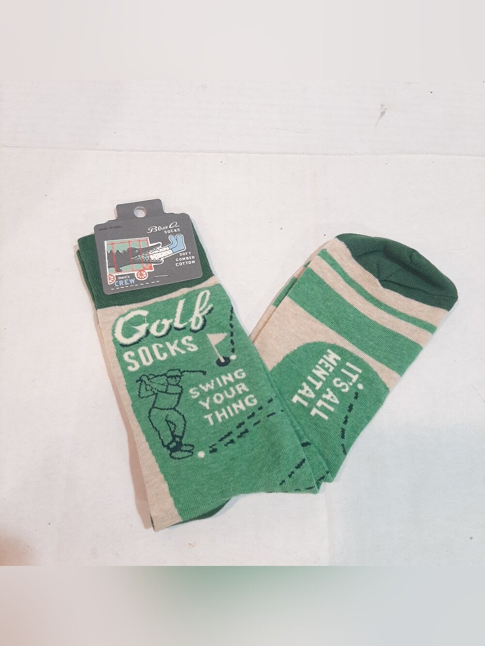 Pair of green Blue Q "Swing Your Thing" crew golf socks Mens Size 7-12